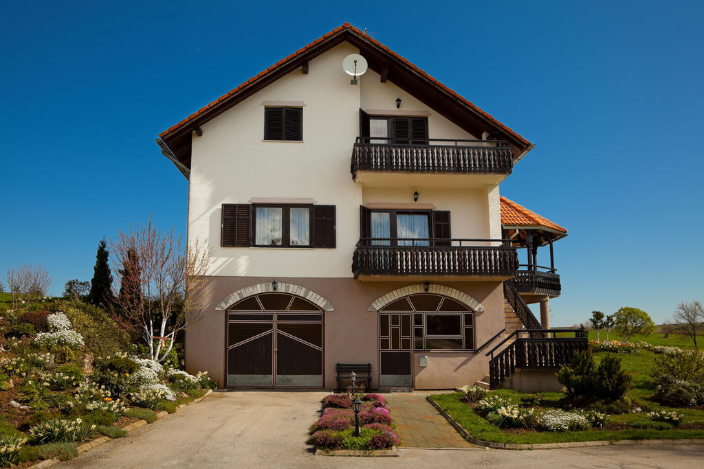 Apartments Tratincica Seliste Dreznicko Dış mekan fotoğraf