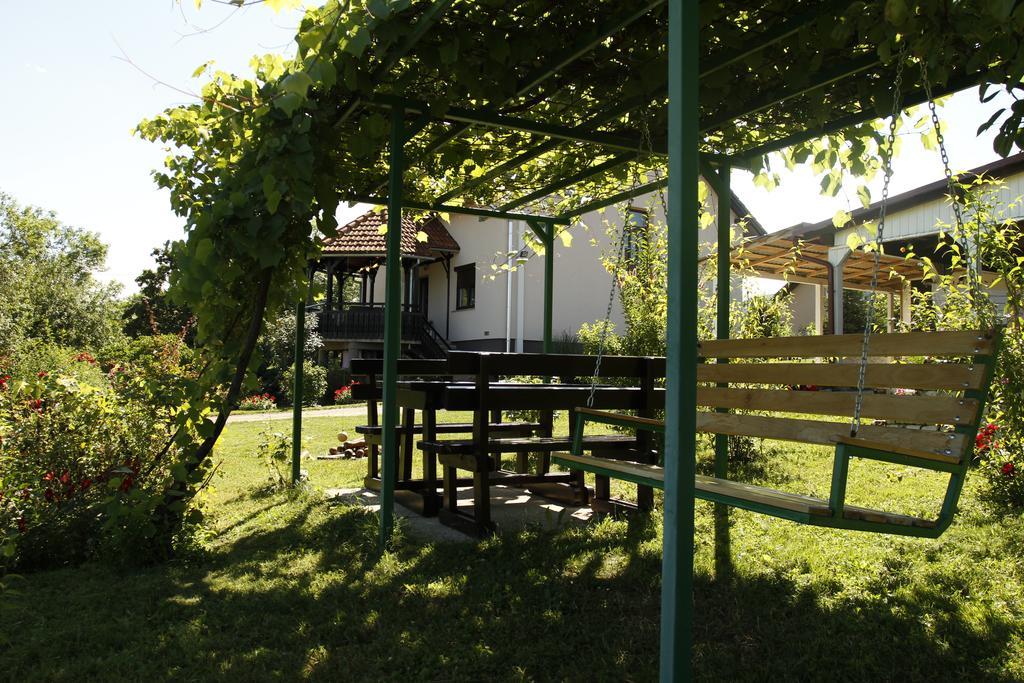 Apartments Tratincica Seliste Dreznicko Dış mekan fotoğraf